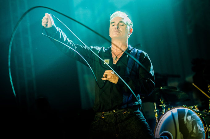 Morrissey regresa con nuevo álbum 'Low in High-School'