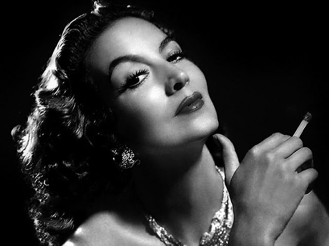 María Félix: La diva y su vestuario