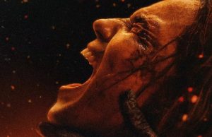 La franquicia evoluciona con la despiadada ‘Evil Dead: En Llamas’